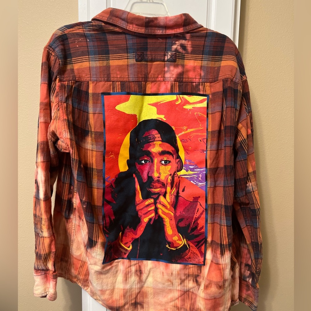 𝅺vintage Tupac tie dyed Flannel
